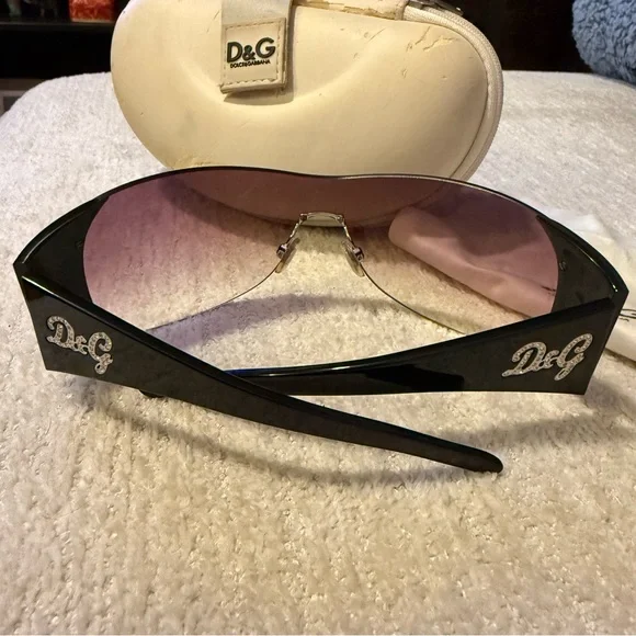 Vintage Authentic Dolce & Gabbana Sunglasses Model 8037B 501/8G With Case & Rag Dolce and Gabbana Aviator sunglasses DG 4057 | Mercari main image 2